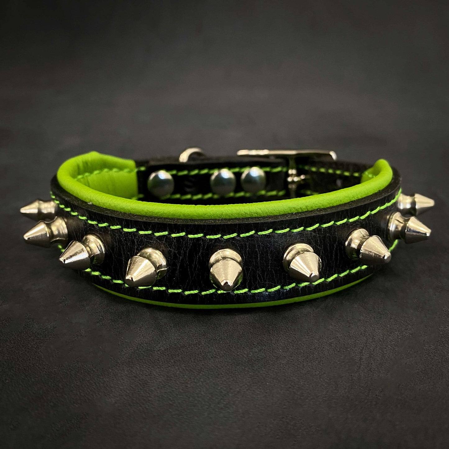 "Spiky" Halsband